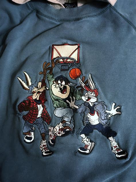 [INSPO] These looney toons playing ball on my dad’s old sweater